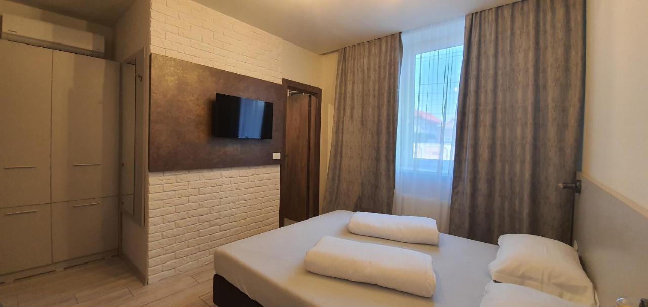 Pension Xo Residence Arad Exterior foto