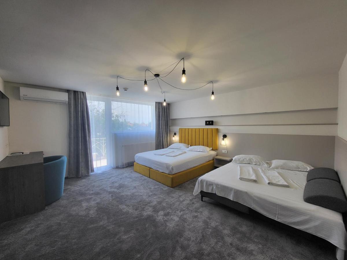 Pension Xo Residence Arad Exterior foto