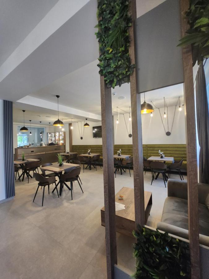 Pension Xo Residence Arad Exterior foto